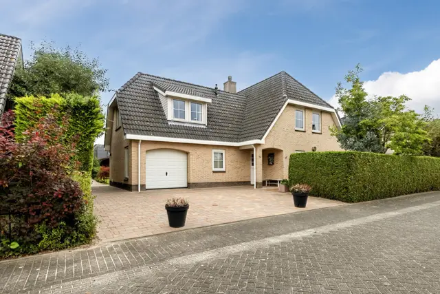 Langevelderslag 56, Lelystad