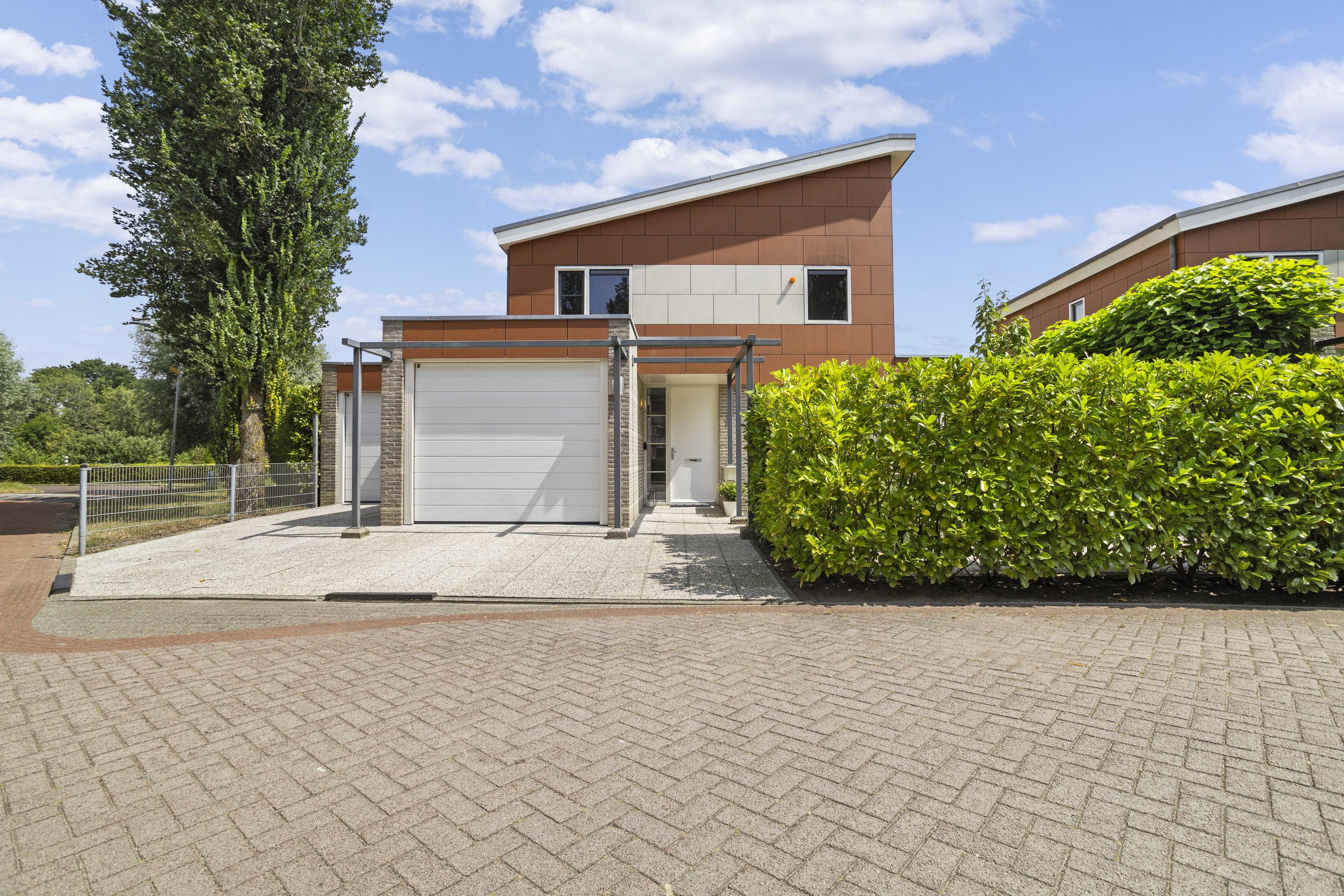 Rosa Spierstraat 1