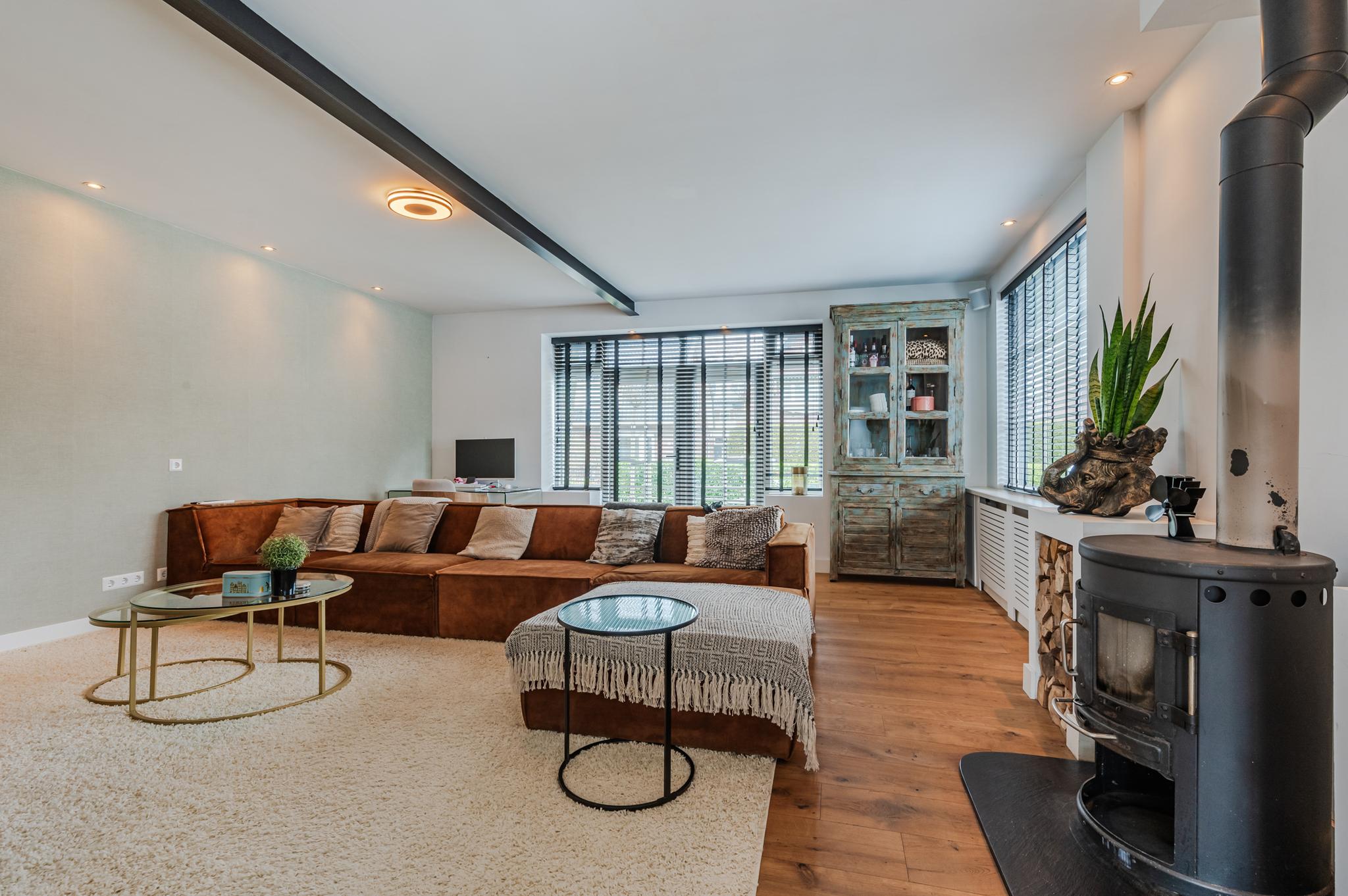 Manegelaan 26, Hoofddorp