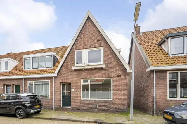 Karl Marxstraat 15, Zaandijk