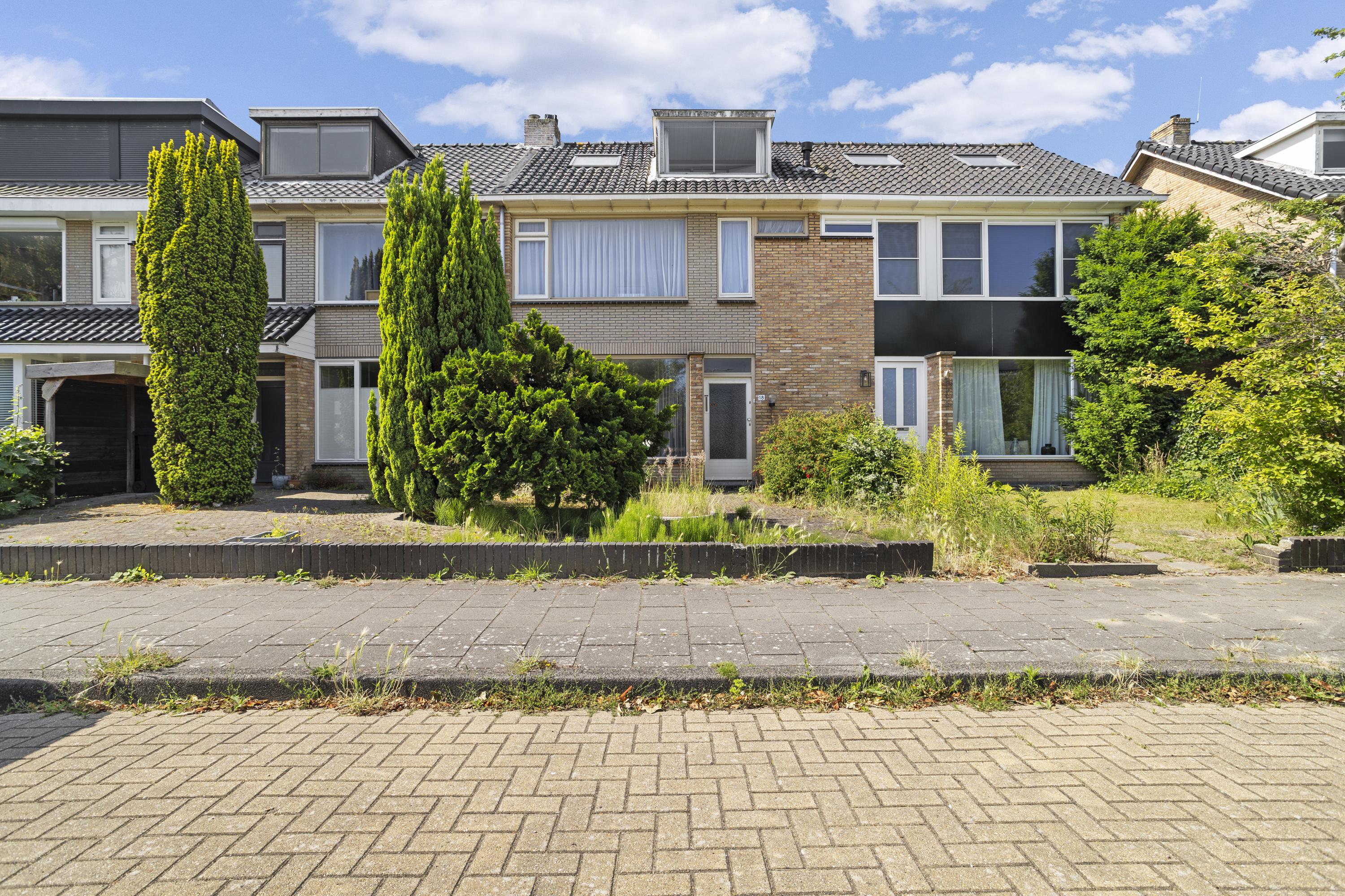 Boccherinistraat 18, Castricum