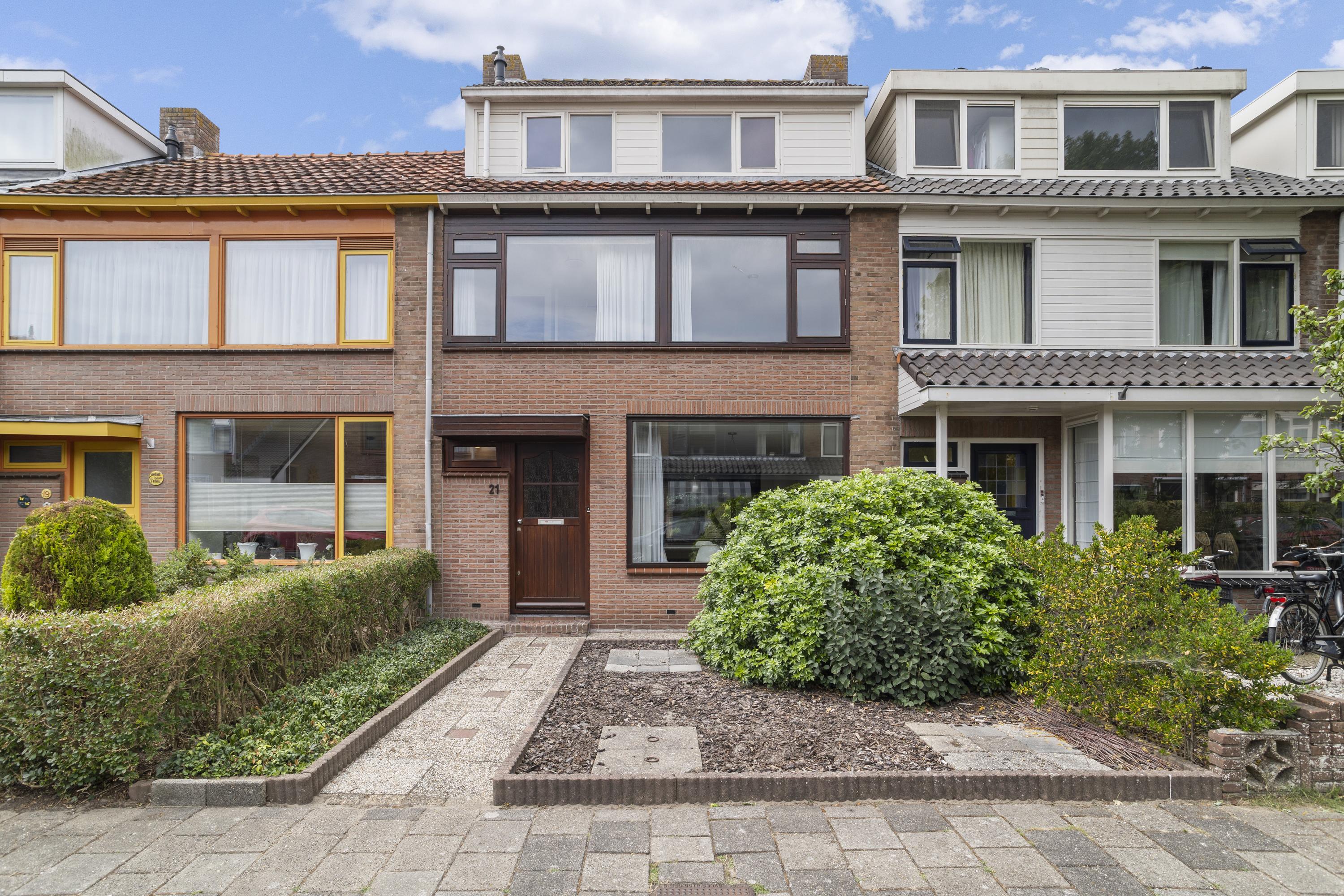 Goudenregenlaan 21