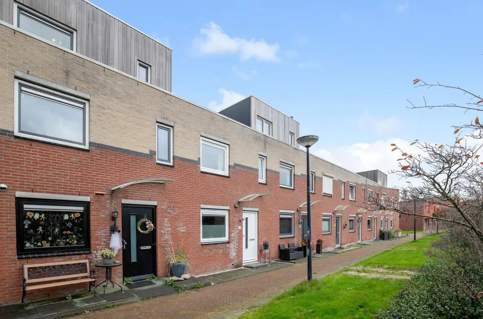 Roosje Vostuin 17, Heerhugowaard