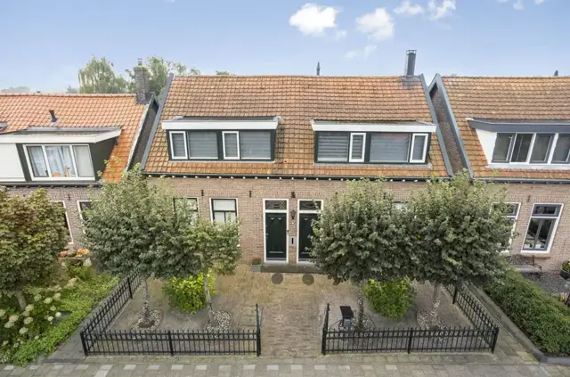 Veldweg 43, Westzaan
