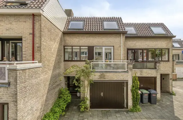 Bloemgaarde 23, Castricum