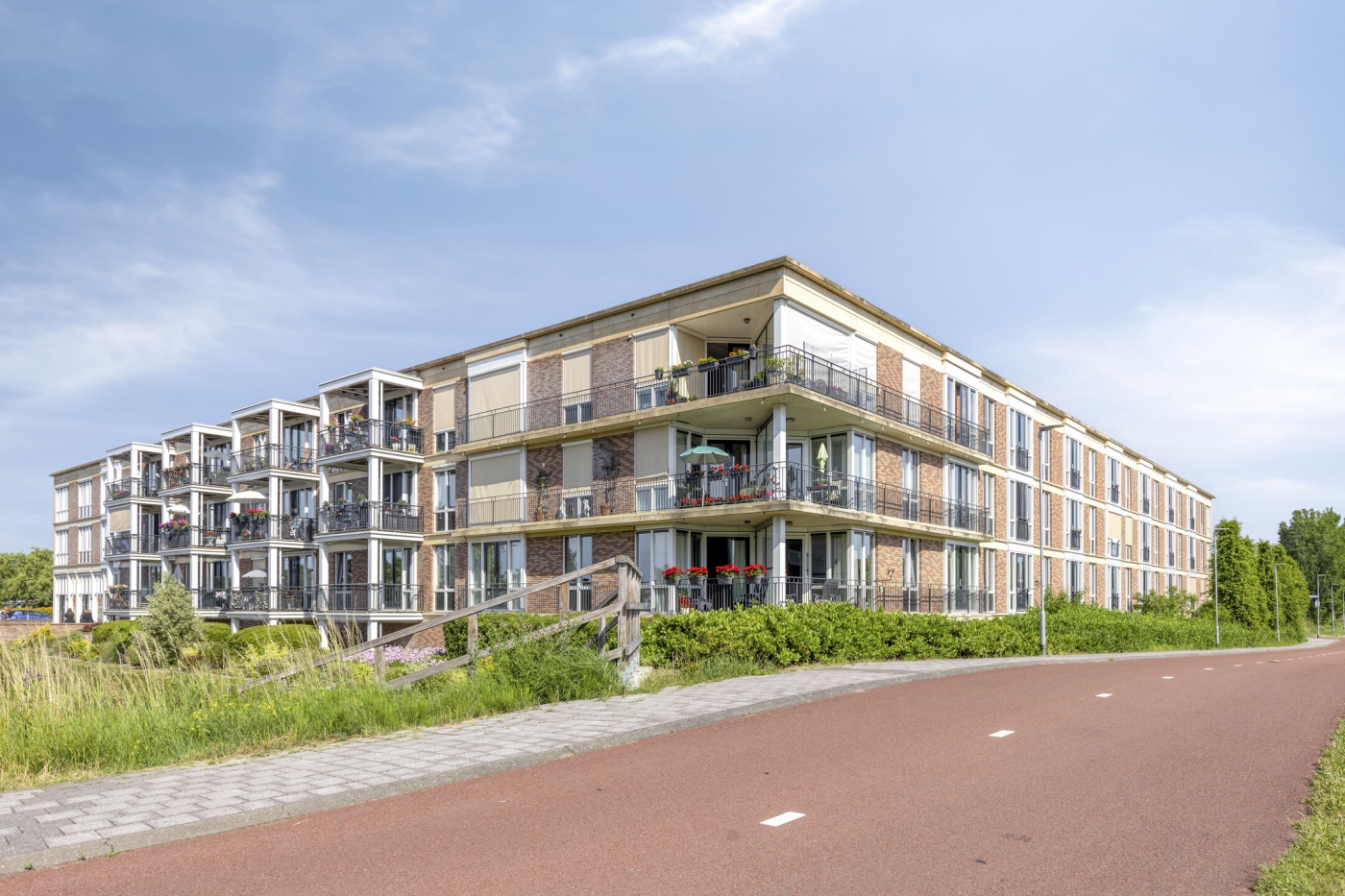 Pompesloot 66, Broek op Langedijk
