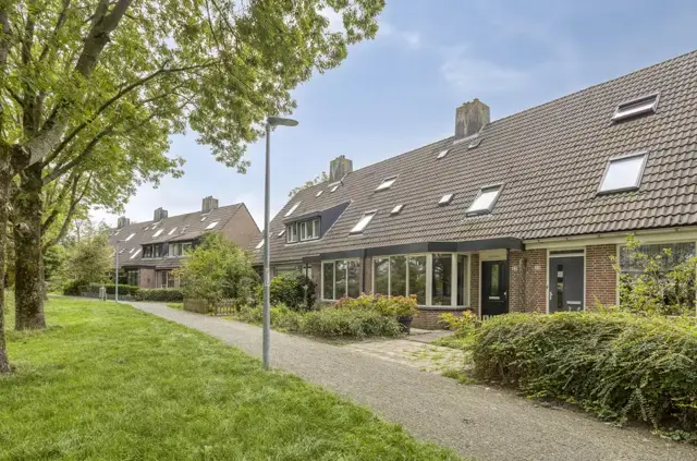 De Omloop 22, Koedijk