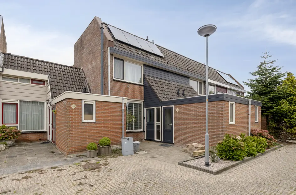 Leeuwerik 14, Venhuizen