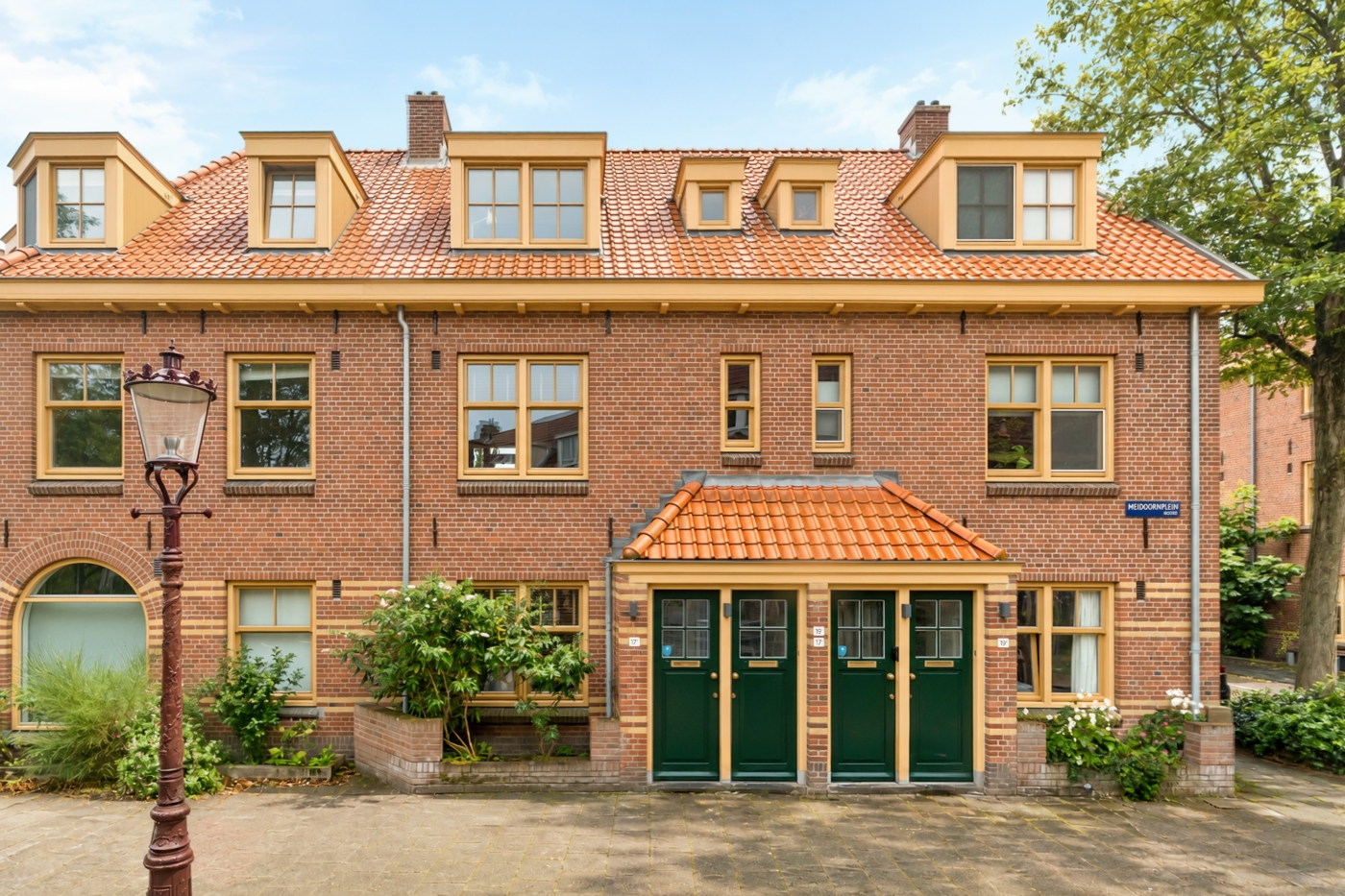 Meidoornplein 17
