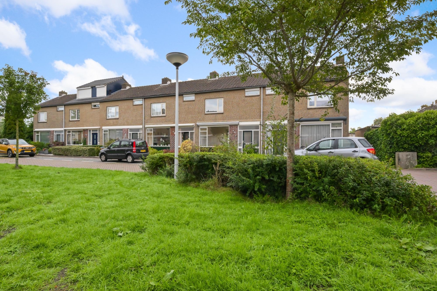 Tweebeen 4, Zaandijk