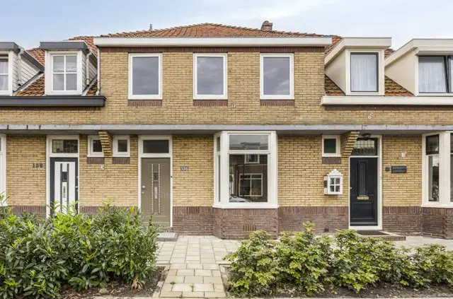 Venenlaan 136, Hoorn