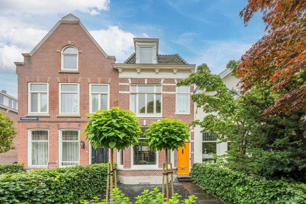 Kennemerstraatweg 57