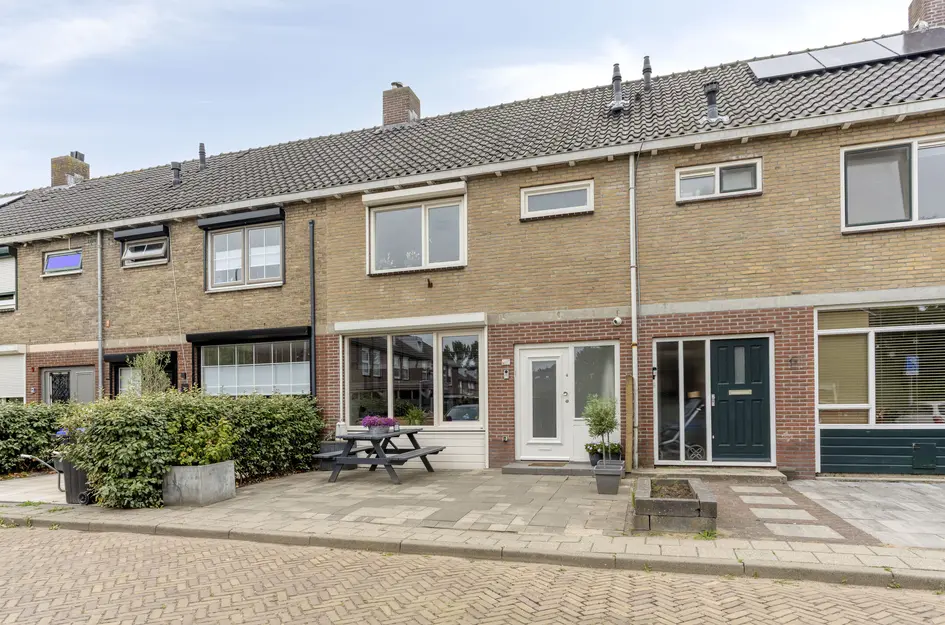 Mascagnistraat 13, Heemskerk