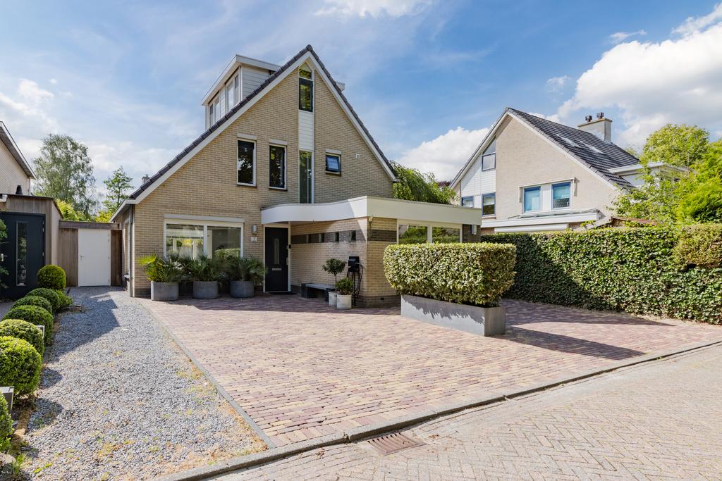 Ursulinenlaan 7, Bergen (NH)