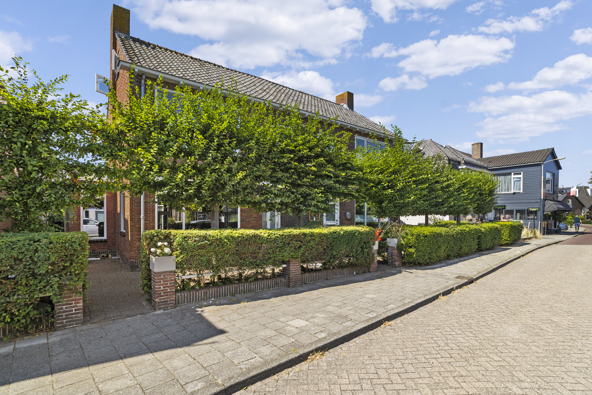 Van Oldenbarneveldweg 4
