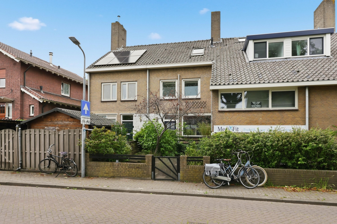 Parallelweg 150