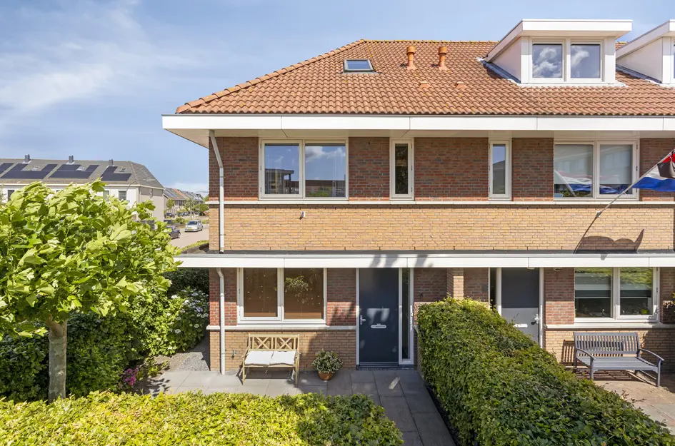 Benningskamplaan 1, Uitgeest