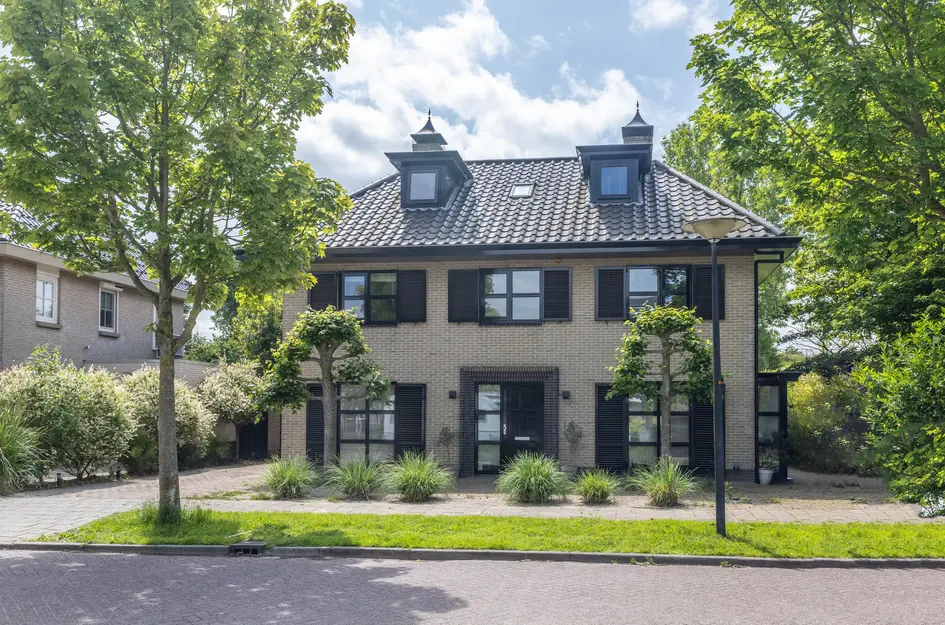 Jean-Louis Pisuisselaan 2, Beverwijk