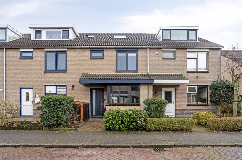 Leeuwenburg 25, Heemskerk