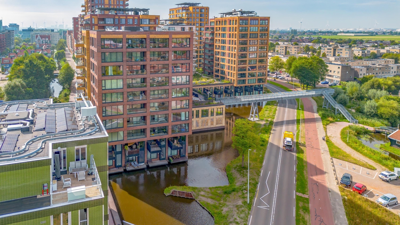 Mahoniehout 394, Zaandam