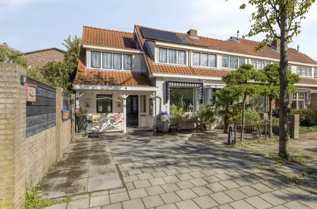 Schoutenbosch 8, Castricum