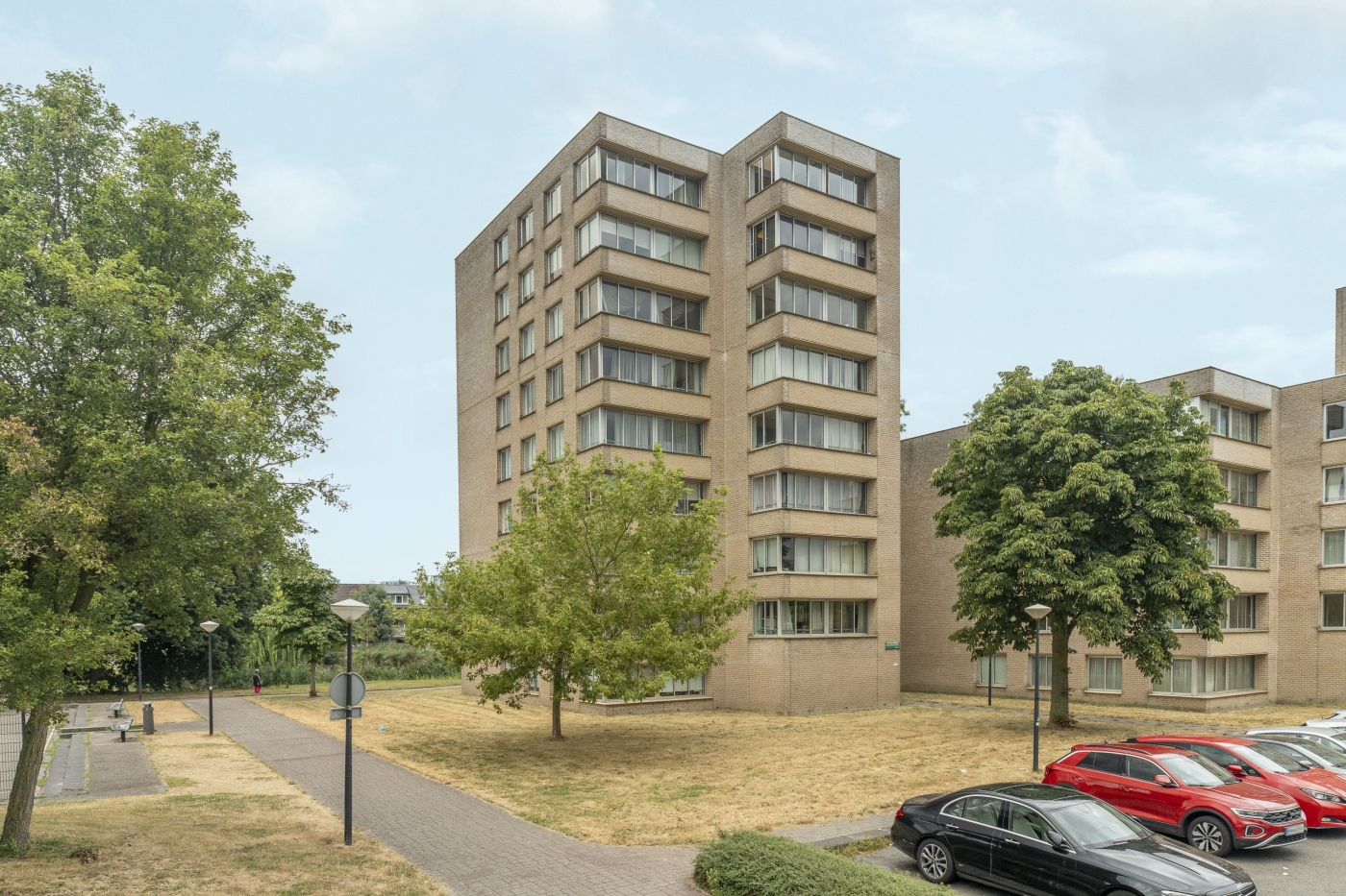 Efua Sutherlandstraat 31